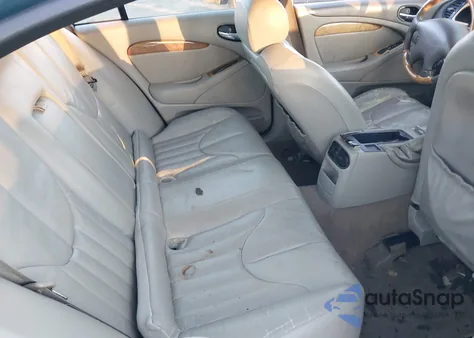 2000 Jaguar S-Type 3.0L V6 z USA, uszkodzony, nr VIN SAJDA01C0YFL11431